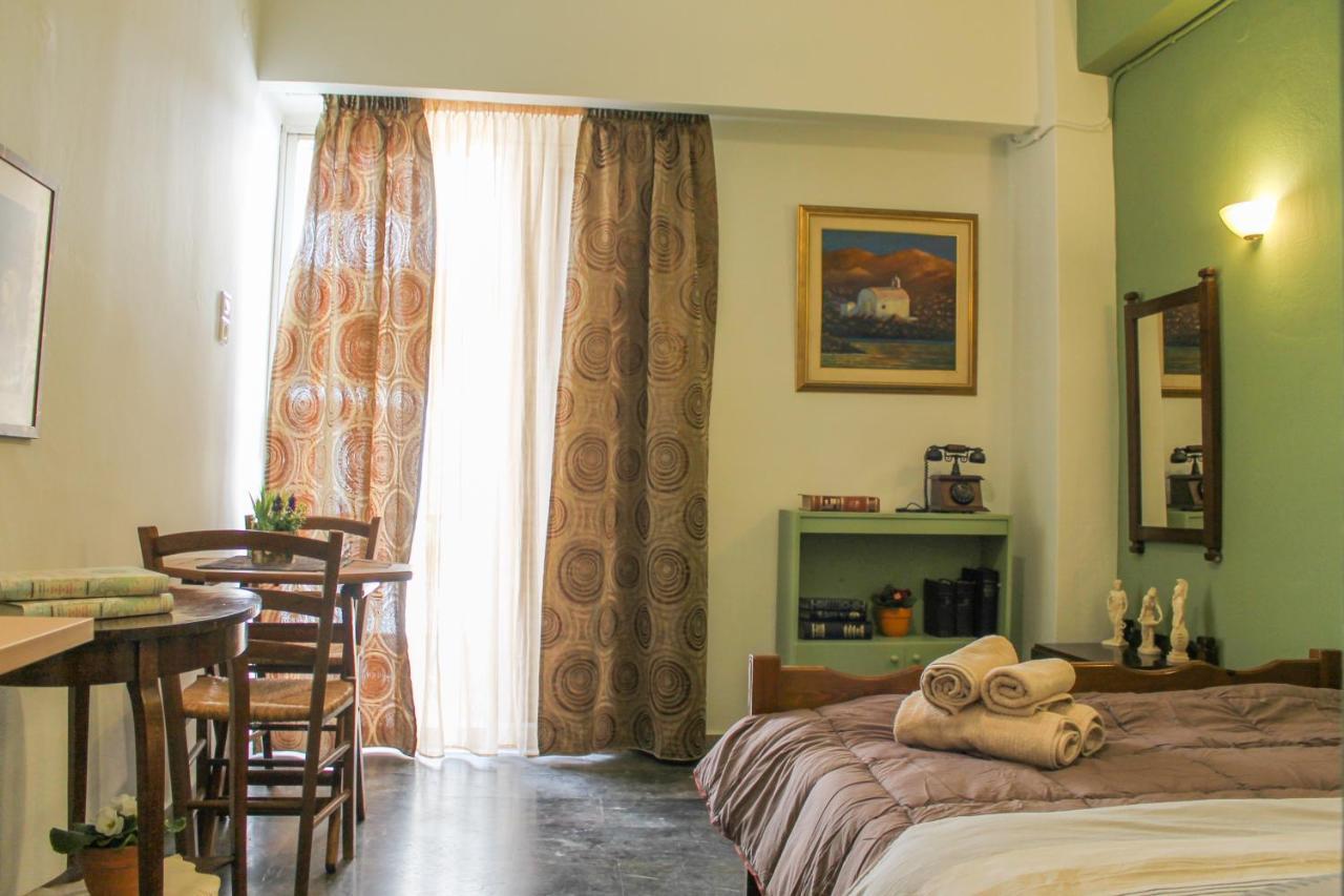 Central Guest Room Ancient Olympia Luaran gambar